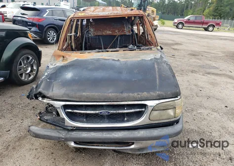 1998 Ford Explorer from USA, damaged, VIN 1FMZU32E0WZA05947